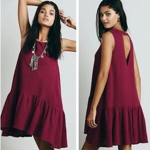 Free People - Sleeveless Textured fuchsia Dress with keyhole back